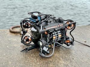 Ocenabotics SRV-8 with grabber